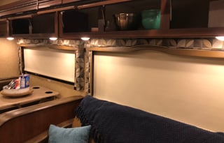 2017 Thor Motor Coach Chateau 31L