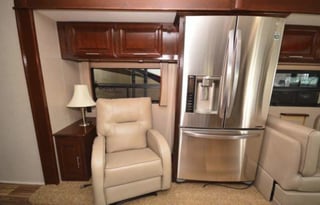 "BEAUTIFUL" 2018 Georgetown 38 ft Luxury RV