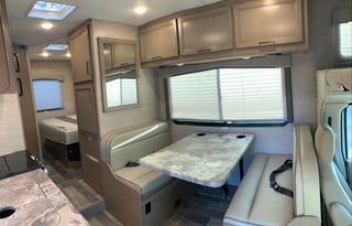 2022 Thor Compact Family Explorer Chateau 22B