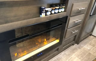 Great for Couples - 2023 Coleman 17B Will Deliver