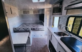 2025 International RV Manufacturing LIV 201BH