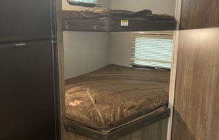 2019 Dutchmen RV Coleman Lantern Series 244BH