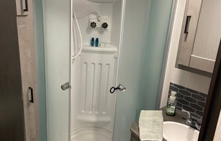 Reese Retreat Hotel on Wheels