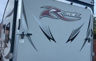 2018 Pacific Coachworks Rage'n 22EX