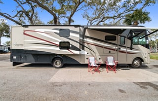 Mirada 1 | Unlimited Mileage & Generator Use