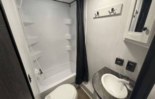 2022 Trail Runner *Essentials*Delivery*