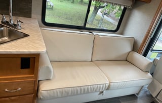 2019 Winnebago Sunstar 29VE