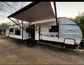 EAST TO WEST Della Terra 29 K2S