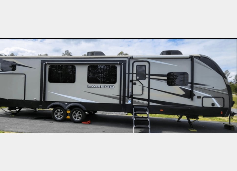 Travel Trailer rentals in Dalzell