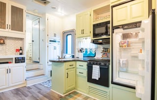 Couples: Go Glamping In Style!