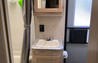 "D and R's Home Away From Home RV Rental"