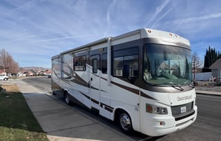2010 Forest River Georgetown 300FWS