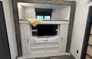 2022 Heartland Bighorn Traveler 37DB