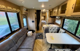 Ultimate Explorer! Easy to Drive