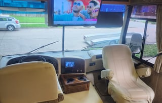 OntheRoad Family Coach