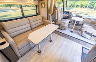 Compact, Luxurious, and Fully Stocked Motorhome!