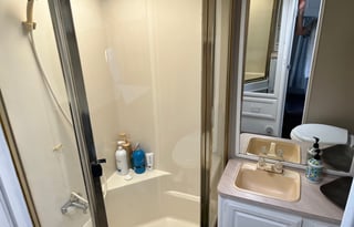 Caddy King RV, Sleeper Sectional, 4-Door Fridge TV