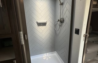 Nice and Ready to camp - with large bathroom!