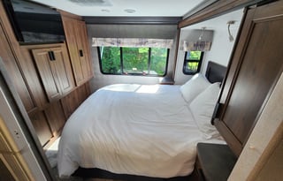 2022 Forest River Sunseeker 3050S