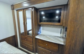 NEW EPIC 34 Bunkhouse Sleeps 10