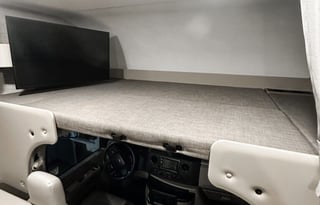 Thor Four Winds Motor Coach 28