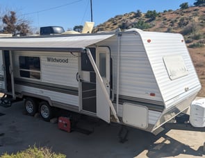 Forest River RV Wildwood 27BH