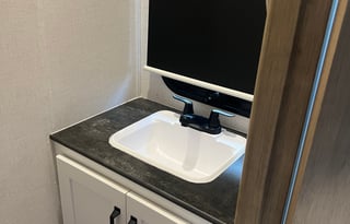 2023 Keystone RV Raptor 424