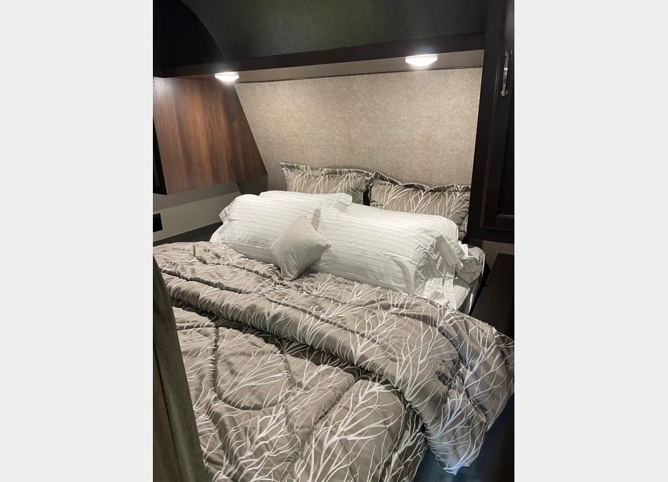 Travel Trailer rentals in Midland