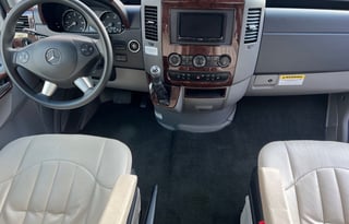 Airstream Interstate Lounge EXT