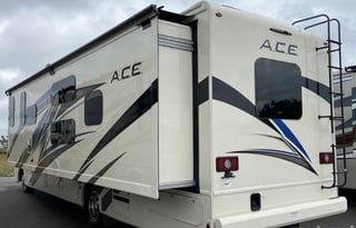 2022 Thor Motor Coach ACE 32.3