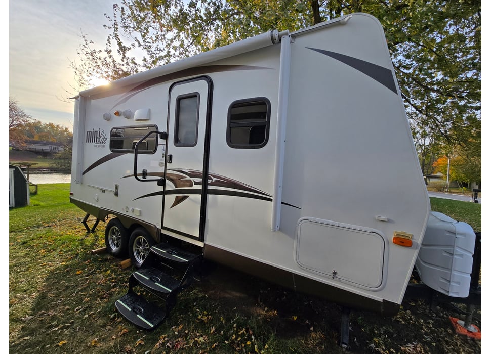 Travel Trailer rentals in Elkhart