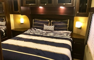 2014 Voltage 3895 Corporate/Hunter Edition