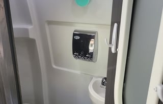 High-end Mercedes-Benz Airstream Interstate 3500 EXT