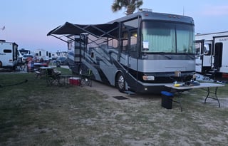 Luxury RV Camping — We Deliver, You Relax!
