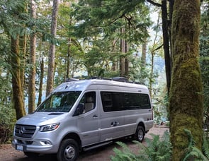 Winnebago Boldt 70 BL