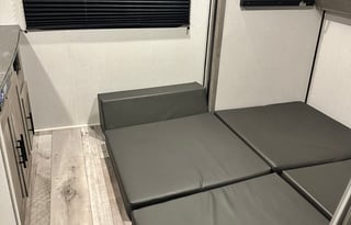 Family fun Camper with game room!!