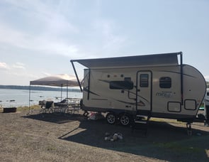 Forest River RV Rockwood Mini Lite 2104S