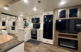 2025 Jayco Eagle 320FBOK (BRFL 1801)