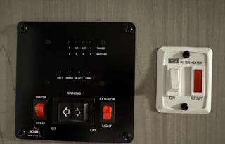 2024 Dutchmen RV Coleman Lantern LT Series 18BH