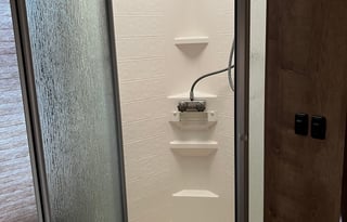 Festival Friendly RV Rental Sleeps 6