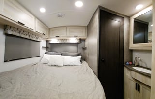 Meet Firefly - I'm Solar Powered!