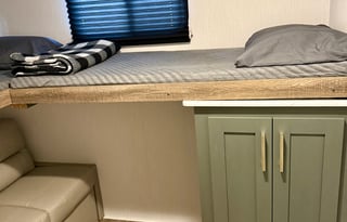 Glamping & Grace - Your HGTV Inspired "Roamstead"