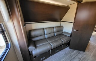 2018 Forest River RV Cherokee Arctic Wolf 315TBH8