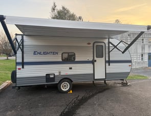 Gulf Stream RV Enlighten 18BH