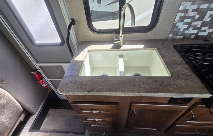 Kitchen with double sink.