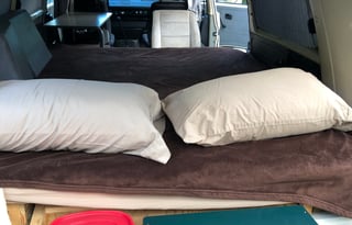 “Sgt. Pepper”- Maui Westy Camper