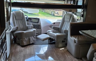 Hit The Road In This Family Friendly Berkshire XL