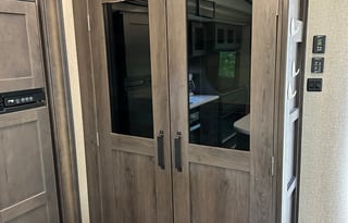 Brand New Glamping 5th Wheel- No Towing Necessary