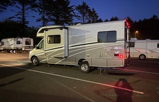 Great 4 Season Family RV w/ Slide-Out, Solar & Gen