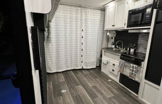 The Family Getaway w/ Deck